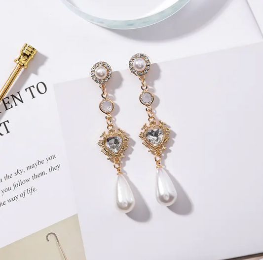 Aurelia Heart Earrings